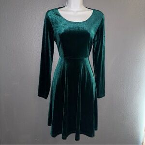 Green Long Sleeve Velvet Velveteen Holiday Christmas Dress Womens Small